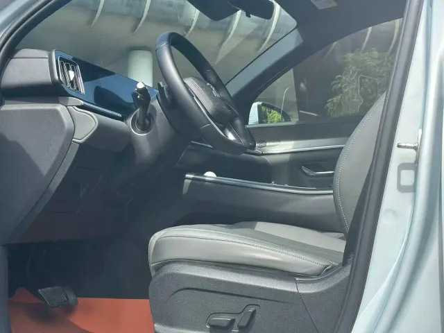 BYD Song Pro — Фото автомобиля 14
