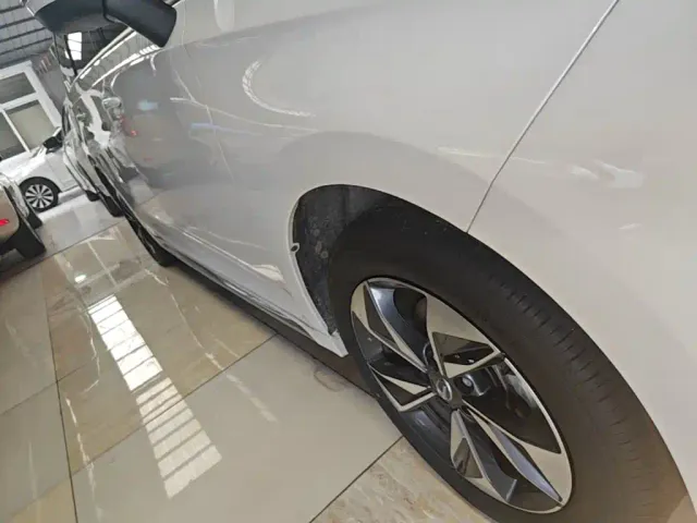 GAC Trumpchi M6 — Фото автомобиля 20