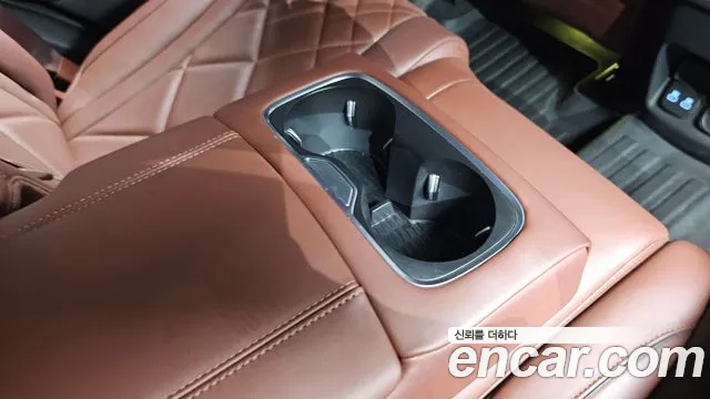 Genesis GV80 2.5T Бензин AWD — Фото автомобиля 30