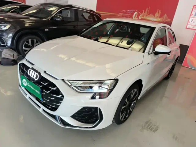 Фотография автомобиля — Audi A3