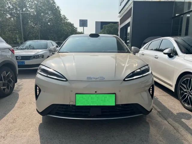 BYD Seal 07 DM-i — Фото автомобиля 2