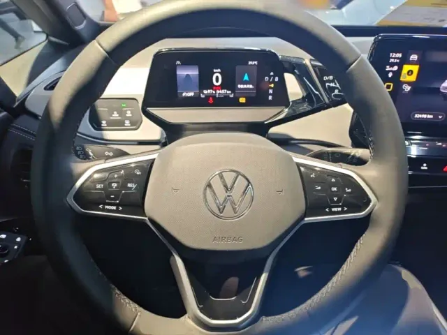 Volkswagen ID.3 — Фото автомобиля 10