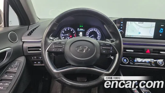 Hyundai Sonata — Фото автомобиля 14