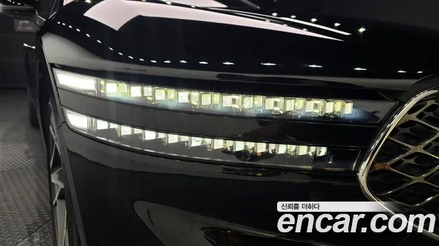 Genesis G90 Бензин 3.5 турбо AWD — Фото автомобиля 20