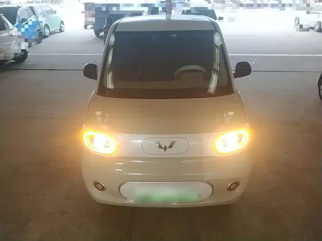 Wuling Hongguang Mini EV — Фото автомобиля 2