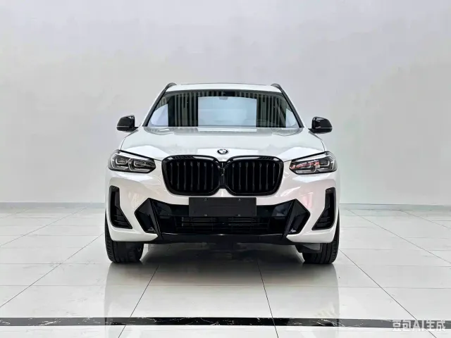 BMW X3 — Фото автомобиля 2