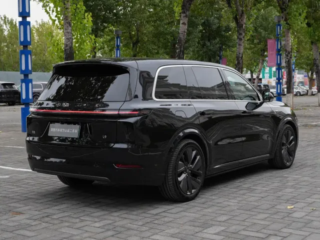 Li Auto L9 — Фото автомобиля 5