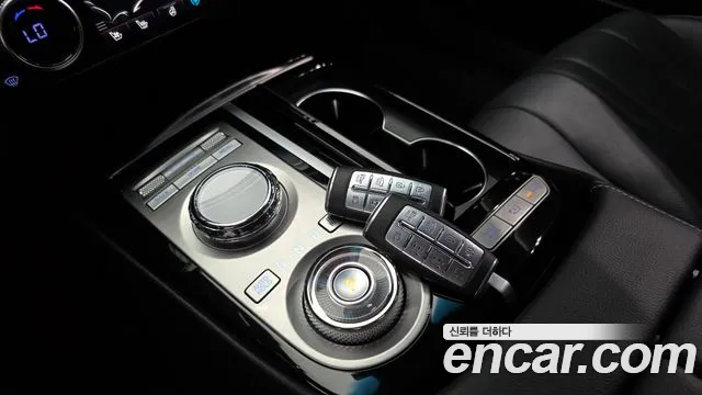Genesis G80 RG3 — Фото автомобиля 12