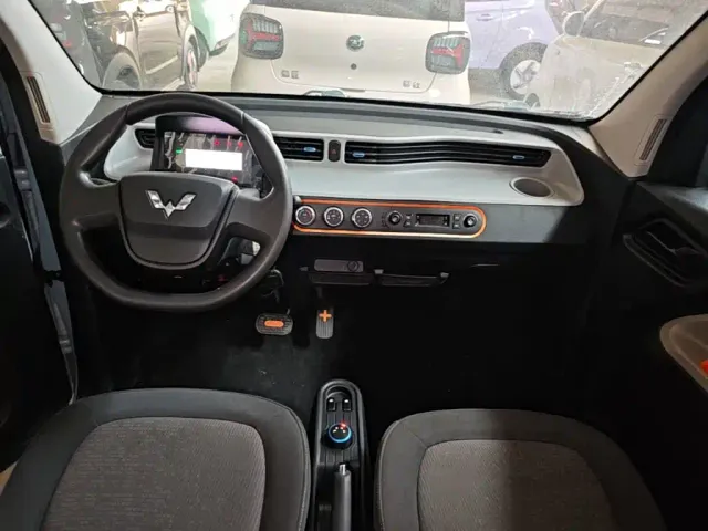 Wuling Hongguang Mini EV — Фото автомобиля 9