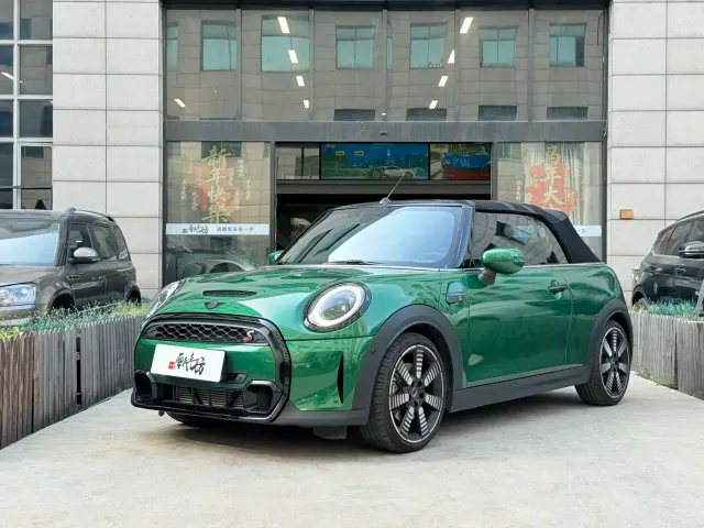 MINI Hatch — Фото автомобиля 2