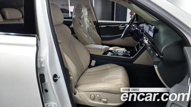 Genesis GV80 — Фото автомобиля 16