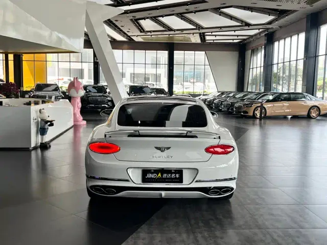 Bentley Continental — Фото автомобиля 13