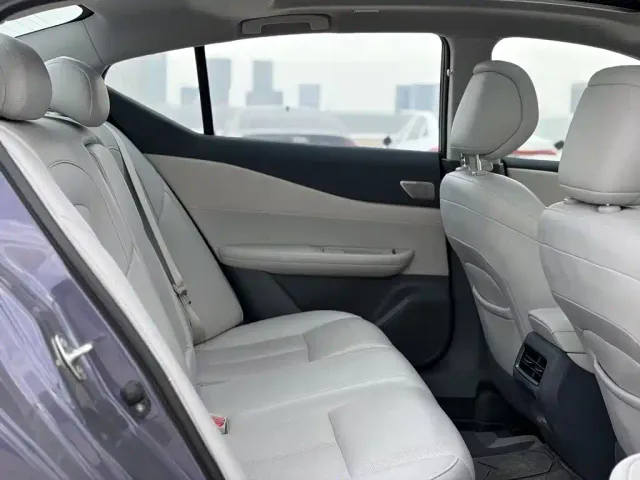 Nissan Teana — Фото автомобиля 14