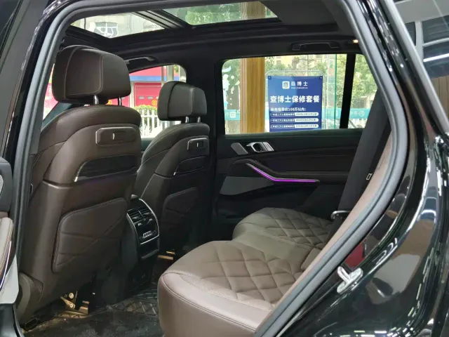 BMW X5 — Фото автомобиля 10