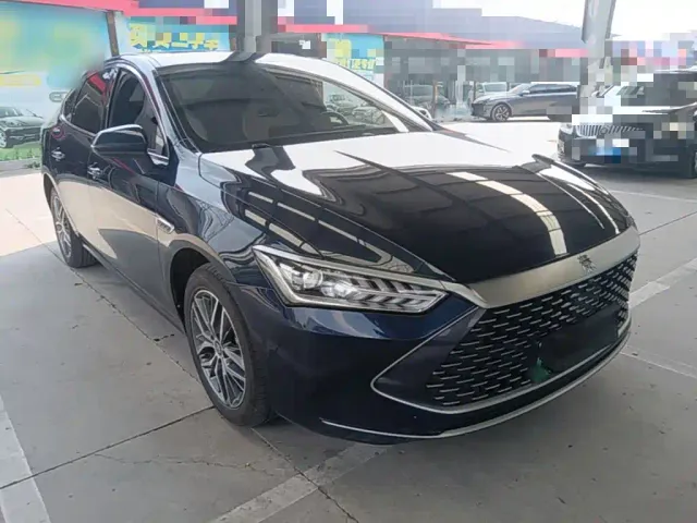 BYD Qin PLUS — Фото автомобиля 3