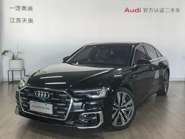 Фотография автомобиля — Audi A6L