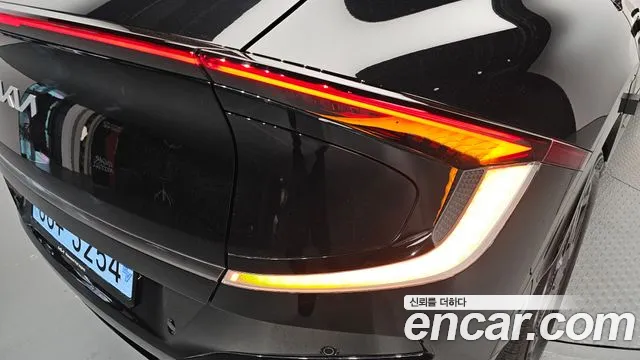 Kia EV6 — Фото автомобиля 21