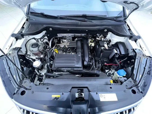 Skoda Karoq — Фото автомобиля 20