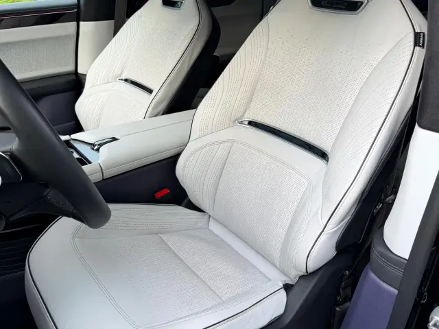 HiPhi HiPhi X 2021 Flagship Edition 6-Seater — Фото автомобиля 10