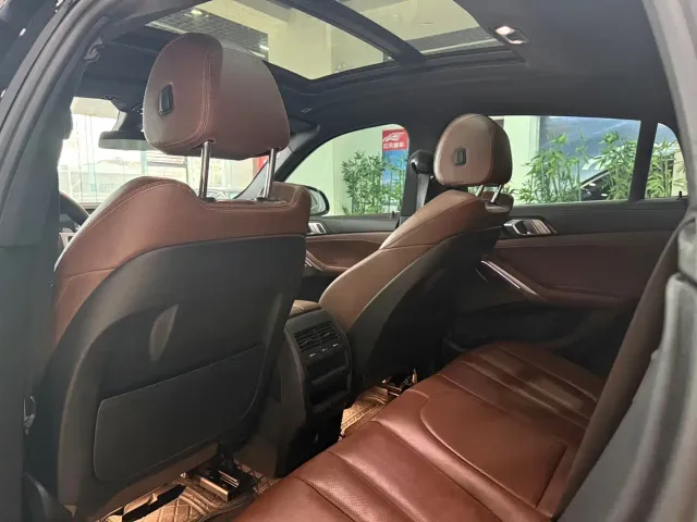 BMW X6 — Фото автомобиля 6