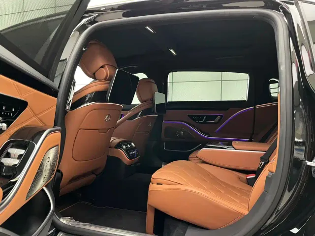 Mercedes-Benz Maybach S-Class — Фото автомобиля 21