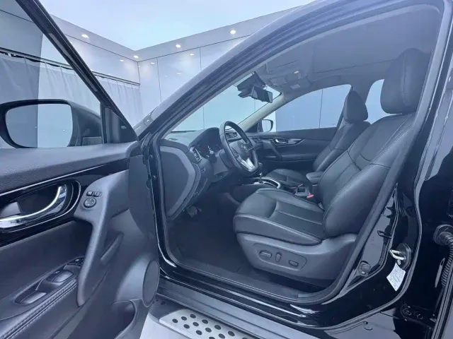 Nissan X-Trail — Фото автомобиля 9