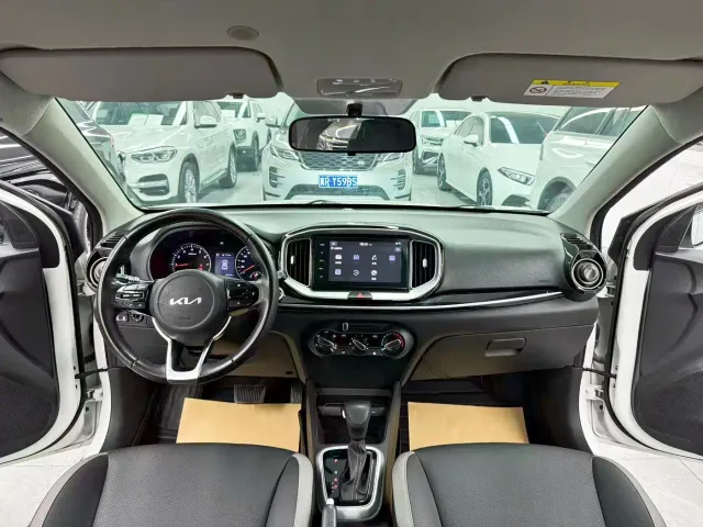 Kia KX1 — Фото автомобиля 9