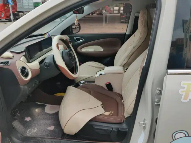 Wuling Bingo — Фото автомобиля 9