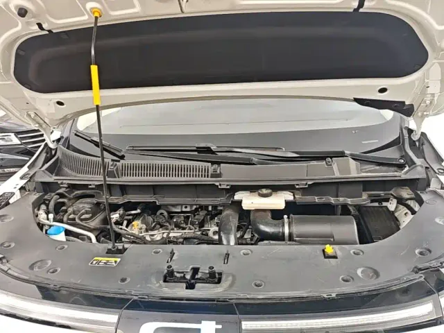 Bestune Besturn M9 — Фото автомобиля 19