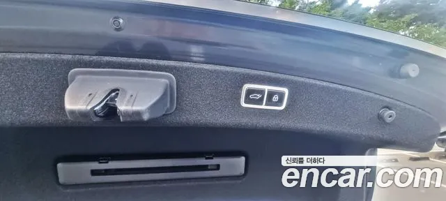 Genesis G80 Бензин 2.5 турбо AWD — Фото автомобиля 15
