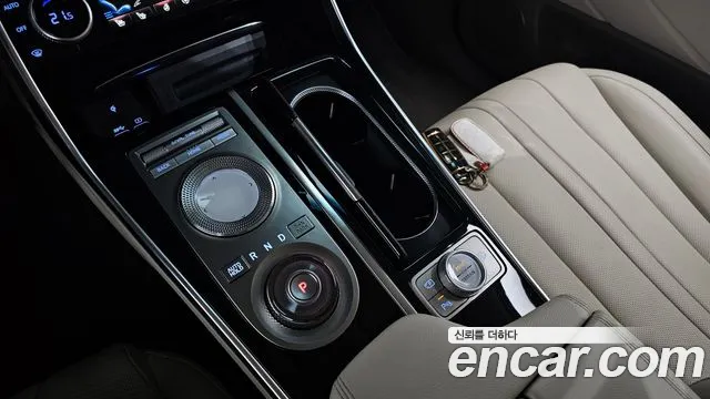 Genesis GV80 — Фото автомобиля 9