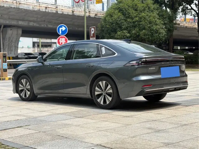 Geely Galaxy A7 — Фото автомобиля 9