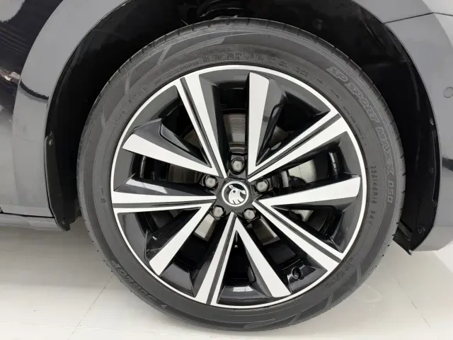 Skoda Superb — Фото автомобиля 17