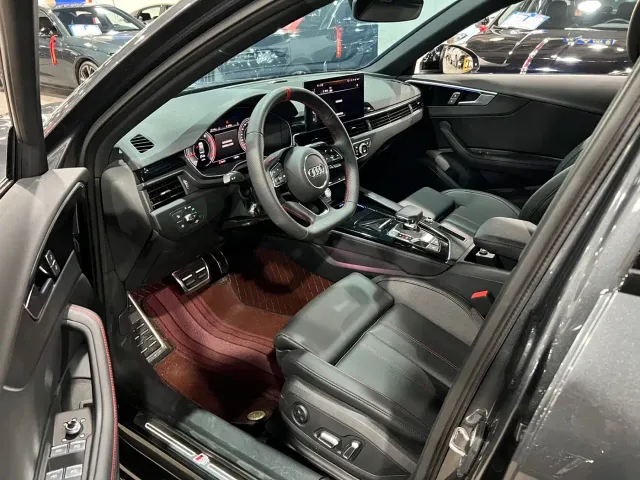 Audi A4L — Фото автомобиля 7