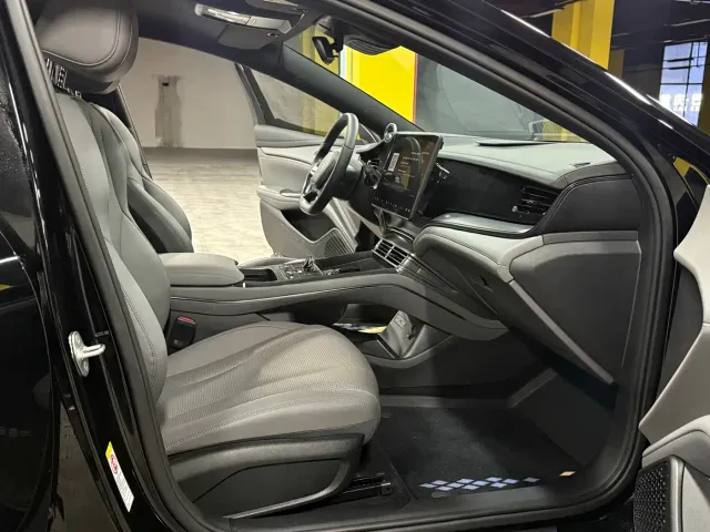 BYD Seal 07 DM-i — Фото автомобиля 7
