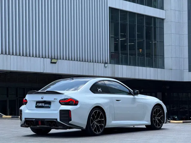 BMW M2 — Фото автомобиля 10