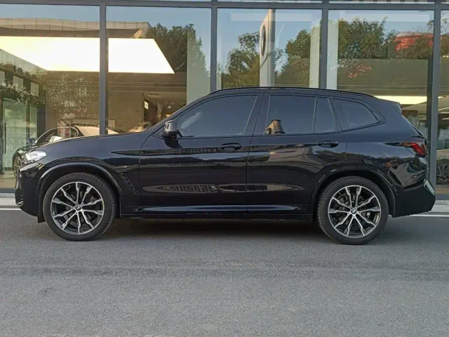 BMW X3 — Фото автомобиля 4