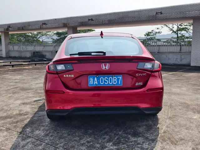 Honda Civic 2023 Model HATCHBACK 240TURBO CVT Extreme Edition — Фото автомобиля 10
