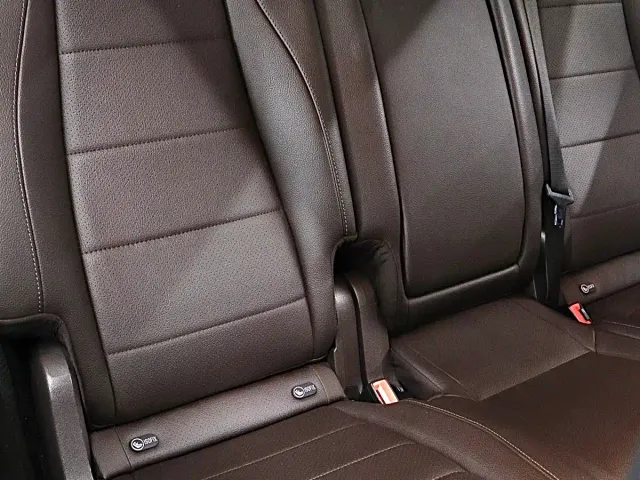 Mercedes-Benz GLE-Class — Фото автомобиля 18