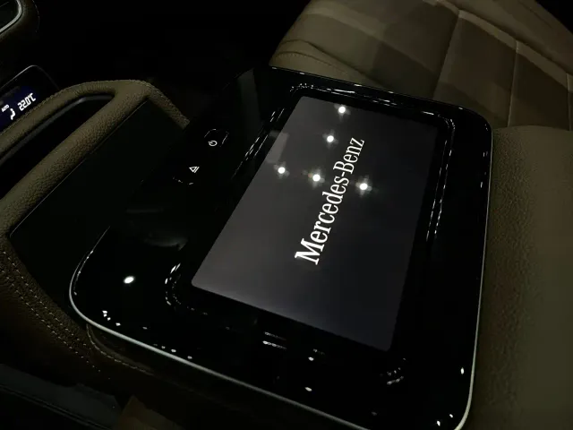 Mercedes-Benz GLE-Class — Фото автомобиля 12