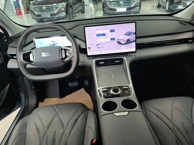 Geely Galaxy L6 — Фото автомобиля 9