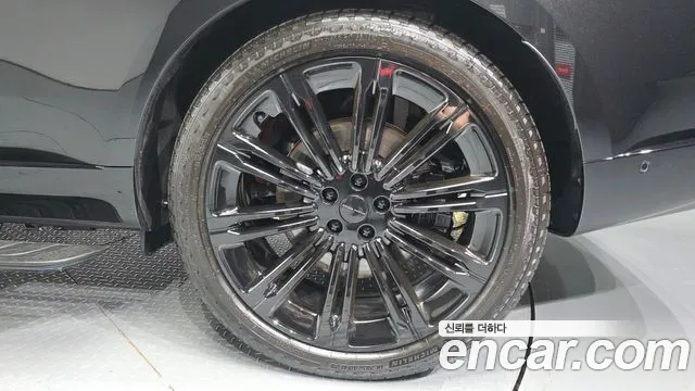 Land Rover Range Rover — Фото автомобиля 5