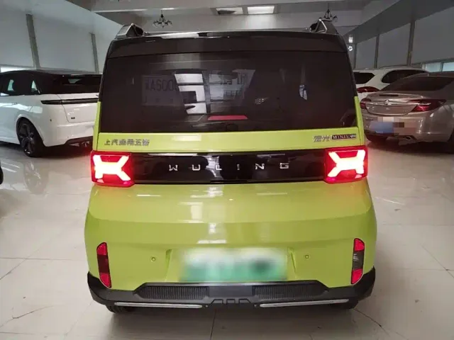 Wuling Hongguang Mini EV — Фото автомобиля 5