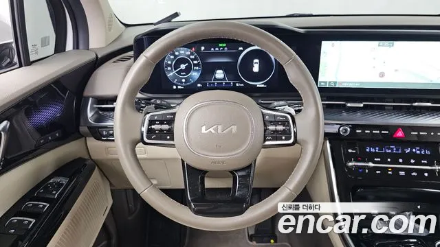 Kia Carnival Generation 4 — Фото автомобиля 13
