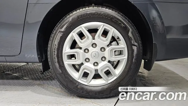 Hyundai Staria — Фото автомобиля 6