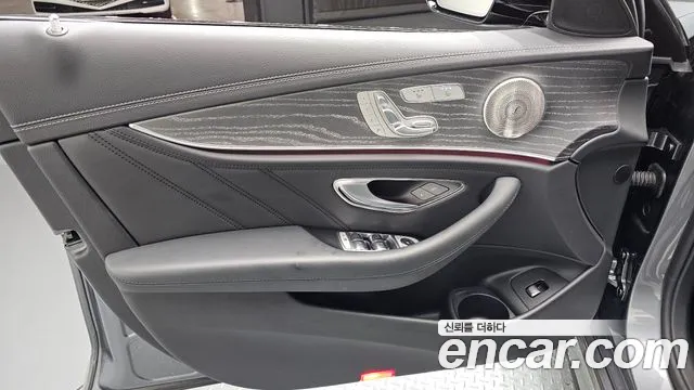 Mercedes-Benz E-Class W213 — Фото автомобиля 13