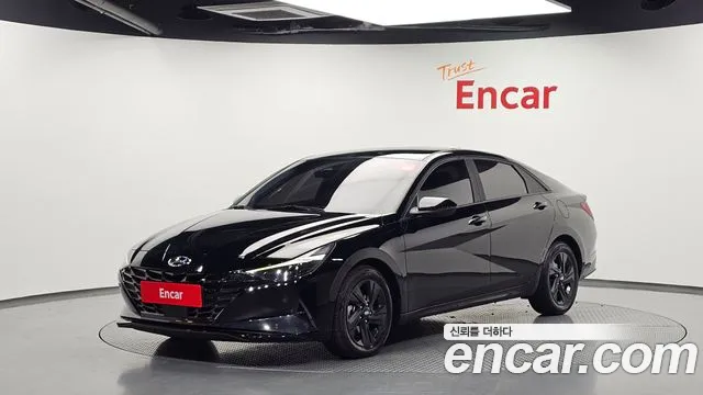 Фотография автомобиля — Hyundai Avante CN7