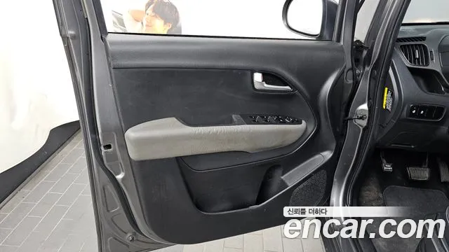 Kia RAY Новый Kia Ray Prestige — Фото автомобиля 21