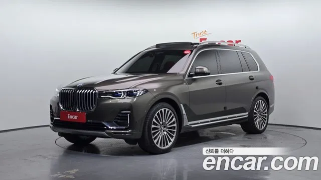 Фотография автомобиля — BMW X7 X7 (G07)