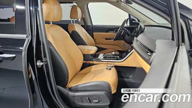 Kia Canival Carnival 4 поколение Бензин 7 мест Noblesse — Фото автомобиля 25